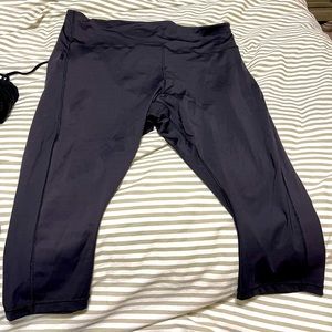 Athleta Black Ultimate Stash Pocket Capri size 3x